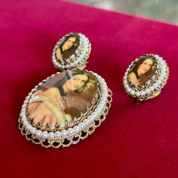 Vintage W. Germany Victorian Revival Cameo Brooch & Clip-On Earring Set - Picture 2 of 15